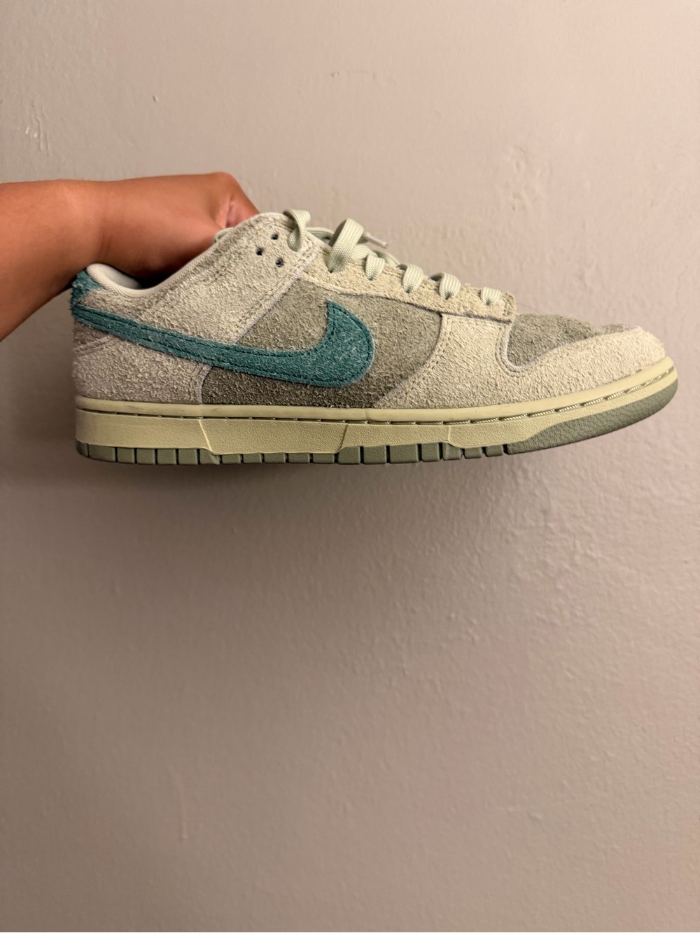 Nike Women’s Low-Top Sneakers in Off-White and Teal